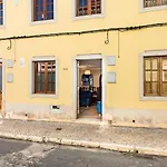 Casa *